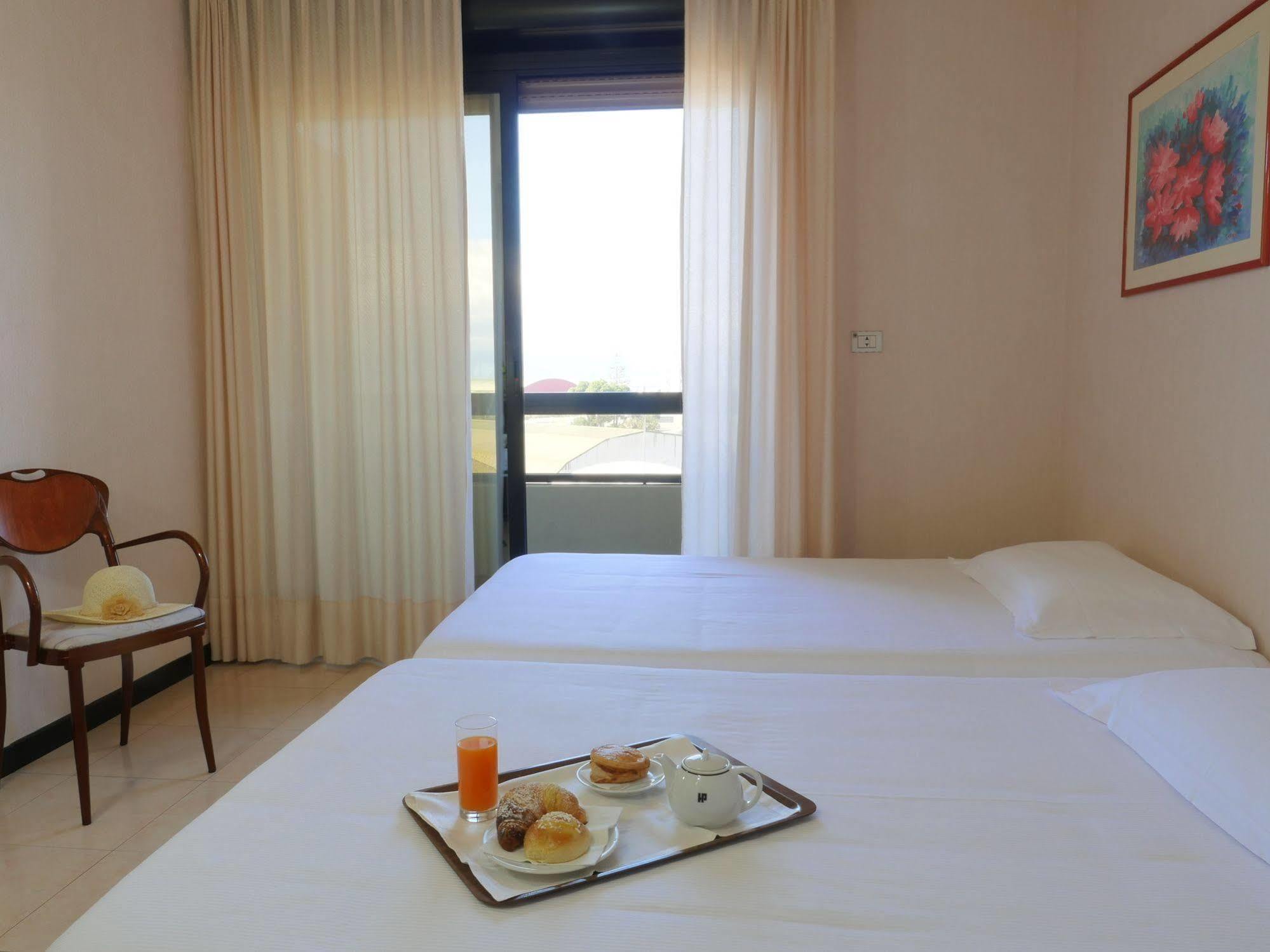 Hotel Panorama Cagliari Bagian luar foto